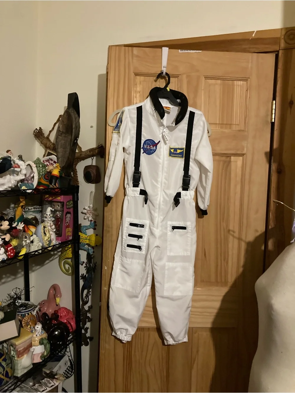 Aeromaz NASA backpack with jumpsuit, boots and hat costume